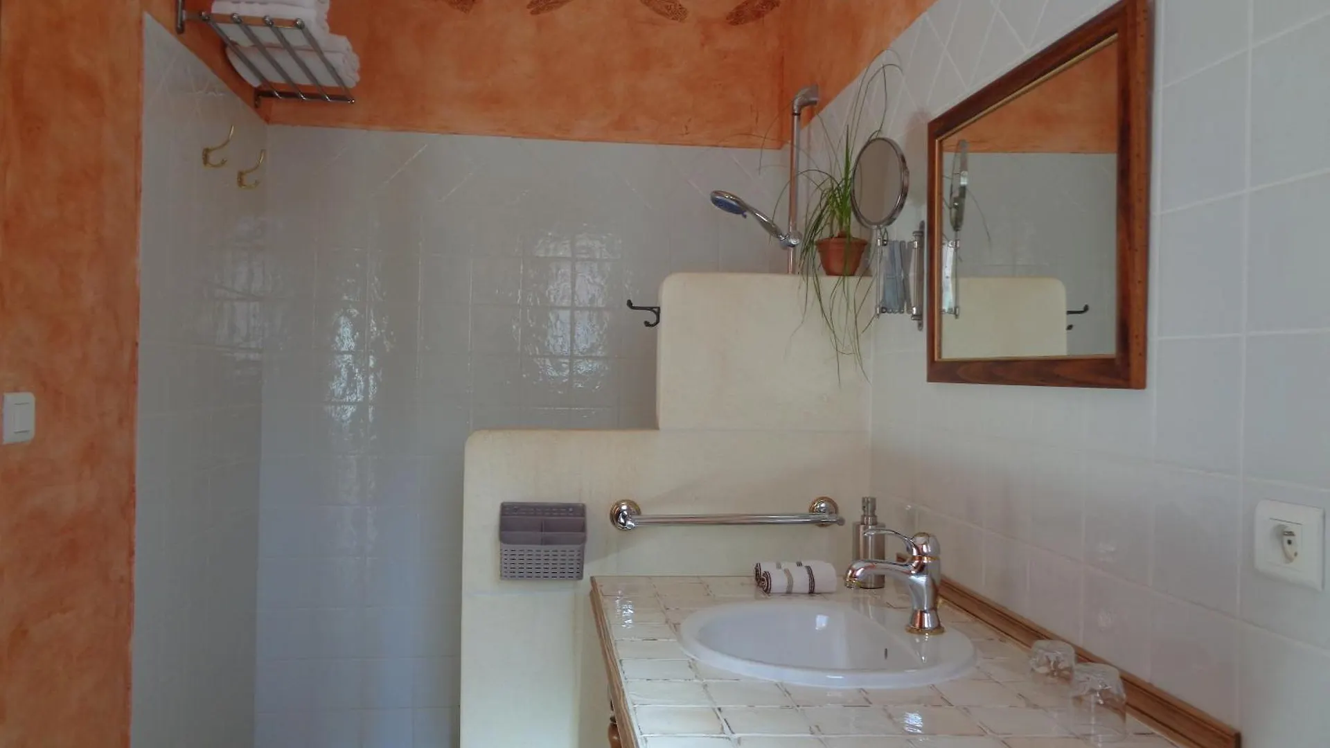 Le clos des lavandes-Luberon Lacoste  France